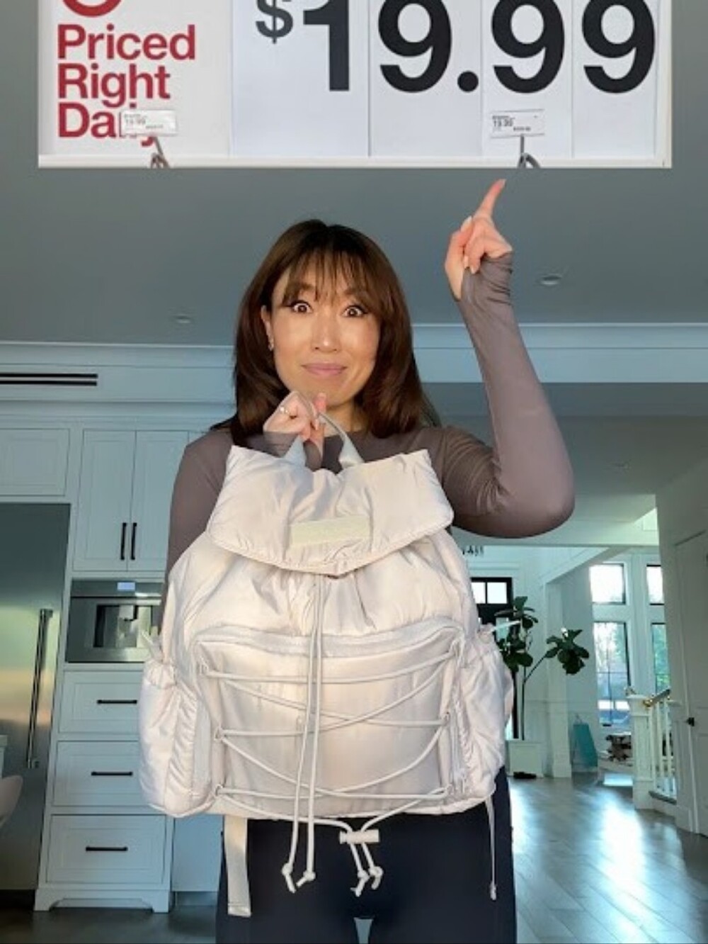 Blogilates Mini Backpack - Picture 3 of 4
